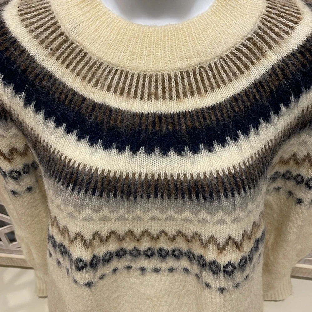 J Crew Fair Isle Yoke Puff Sleeve Sweater Women's M Cream Wool Alpaca Casual ✨